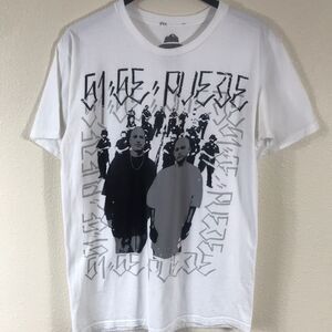 Vintage 90s Estevan Joker brand shirt Men